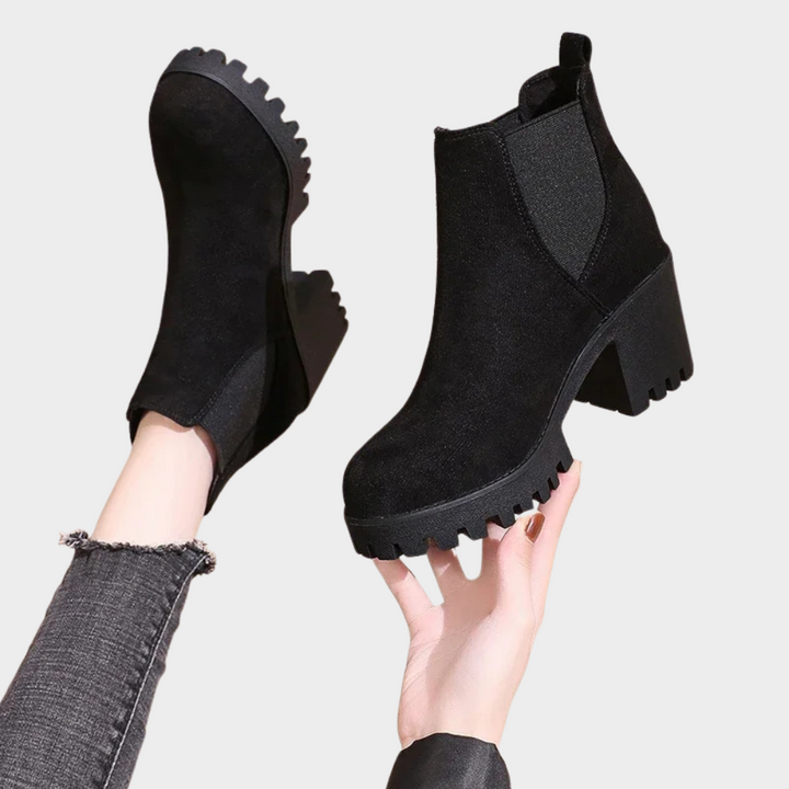 Marlet | Block Heel Short Boots